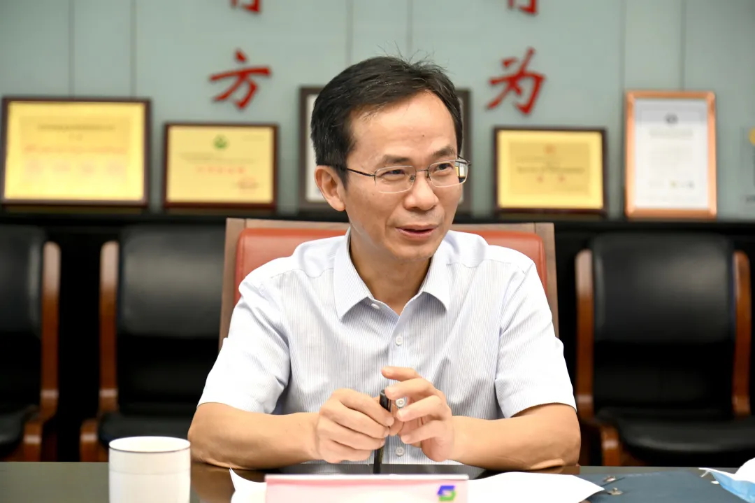 省國資委紀(jì)檢監(jiān)察組組長陳金池督導(dǎo)檢查蘇鹽集團安全生產(chǎn)和疫情防控工作 省國資委紀(jì)檢監(jiān)察組組長陳金池督導(dǎo)檢查蘇鹽集團安全生產(chǎn)和疫情防控工作