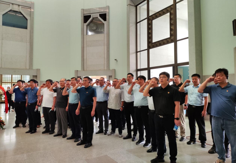 深刻領(lǐng)悟“兩個確立”決定性意義 堅決擔起“勇挑大梁”重大責任——蘇鹽集團“迎接二十大,勇?lián)率姑敝黝}教育培訓班綜述 深刻領(lǐng)悟“兩個確立”決定性意義 堅決擔起“勇挑大梁”重大責任——蘇鹽集團“迎接二十大,勇?lián)率姑敝黝}教育培訓班綜述